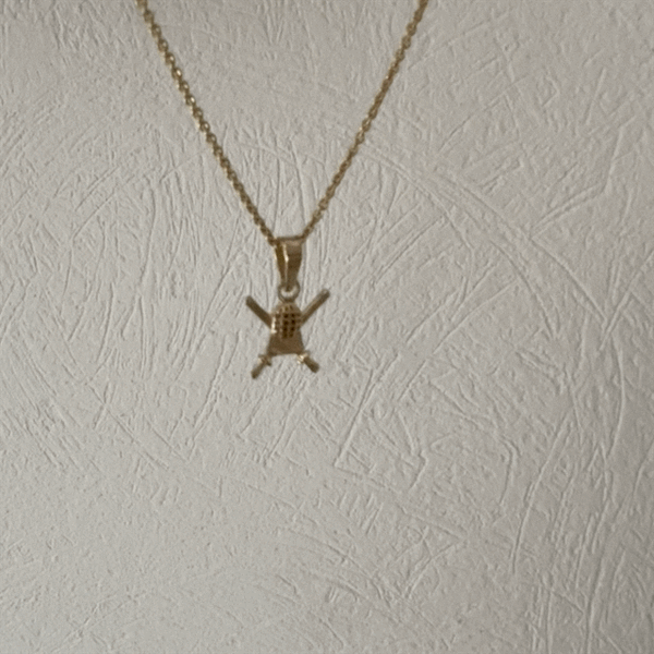 Fencing Pendant Necklace - Gold
