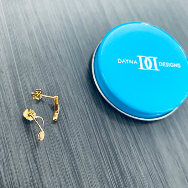 Music Note Stud Earrings - Gold