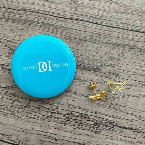 Retriever Silhouette Stud Earrings - Gold