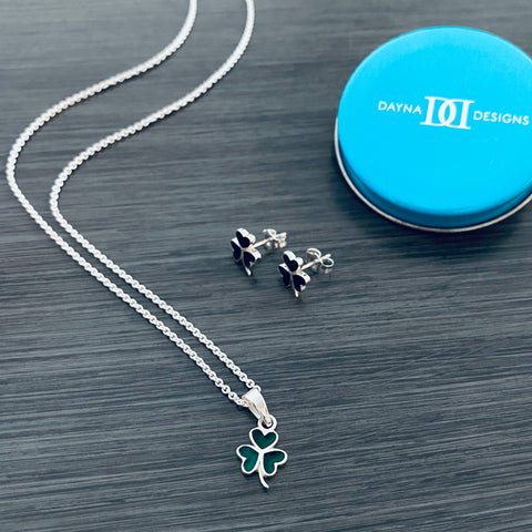 Shamrock Pendant Necklace - Enamel