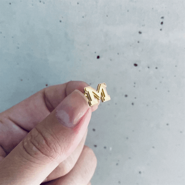 University of Michigan Stud Earrings - Gold