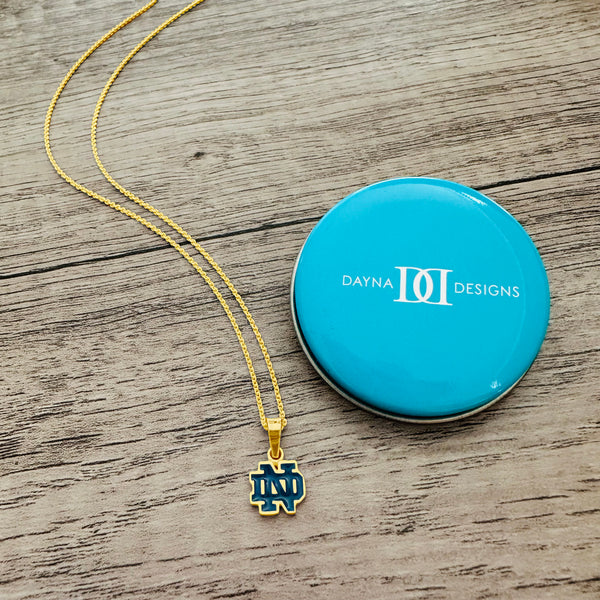 University of Notre Dame Pendant Necklace - Gold