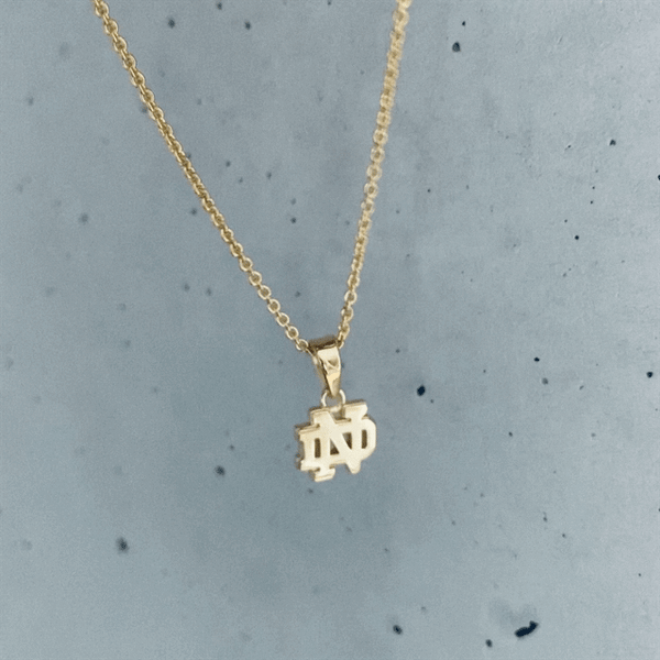 University of Notre Dame Pendant Necklace - Gold