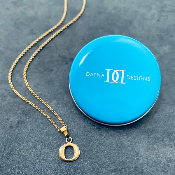 University of Oregon Pendant Necklace - Gold