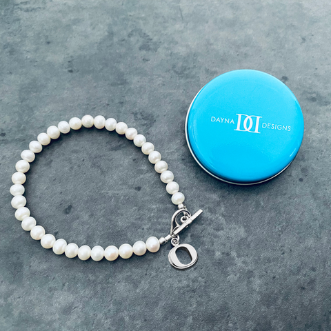 University of Oregon Silver Pearl Bracelet